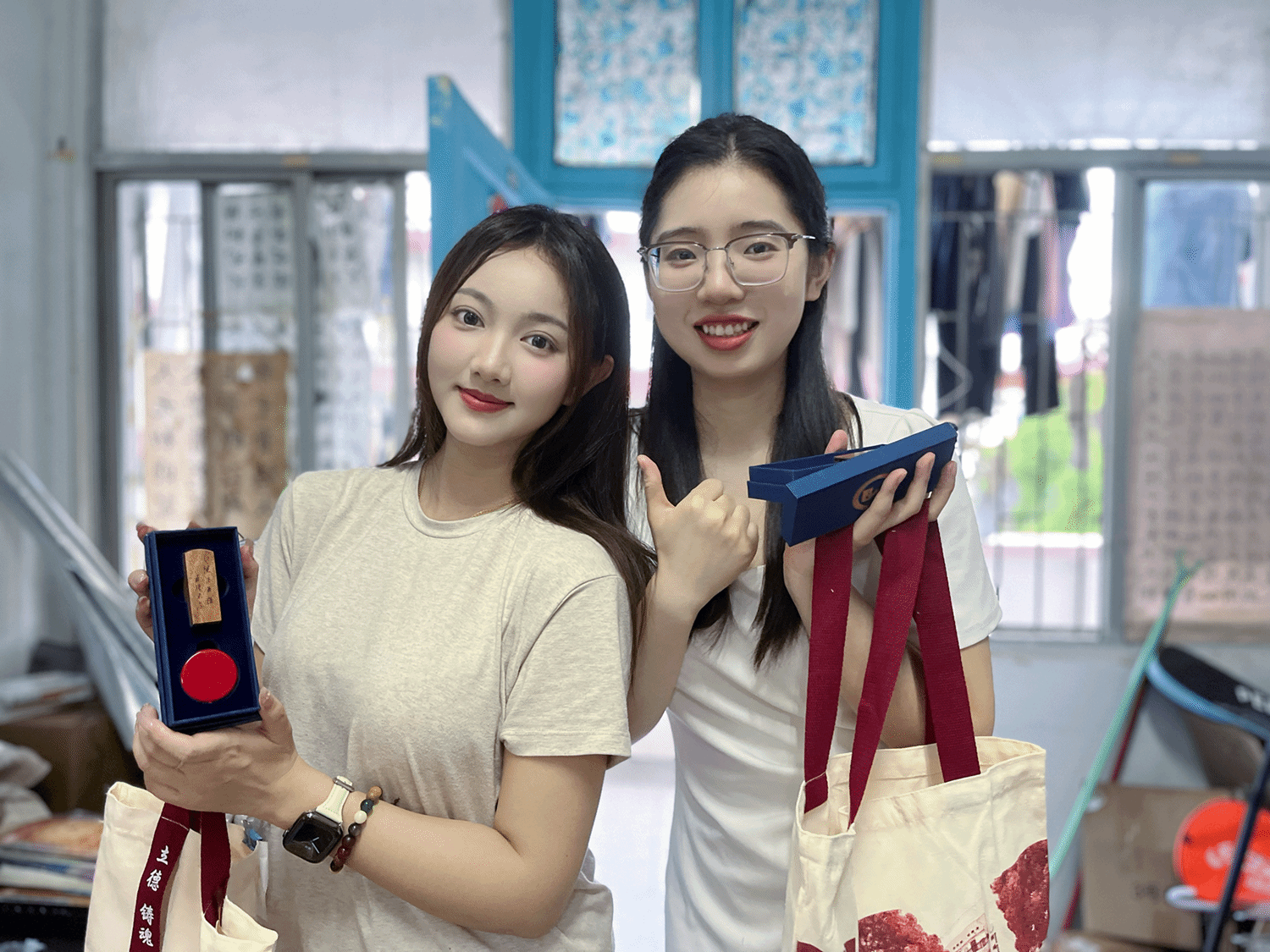 马院2 - 副本.png